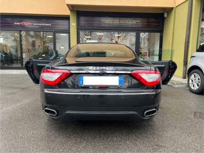 Maserati GranTurismo 4.7 V8 automatica S Nero usata Cantù
