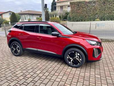Peugeot 2008 PureTech 100 S&S Allure - NUOVA Rosso usata Cadrezzate con Osmate