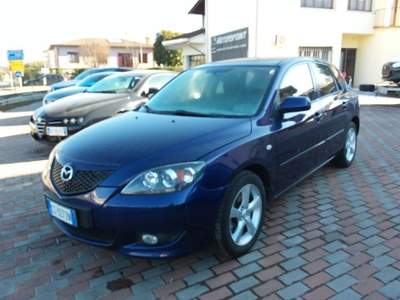 Mazda 3 1.6 16V/105CV 5p. Style Blu/Azzurro usata PEDEROBBA