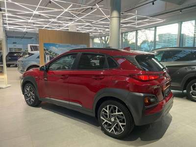 Hyundai Kona HEV 1.6 DCT XPrime+Safety Pack+Techno Pack Rosso usata Milano