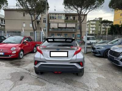 Toyota C-HR 1.8 Hybrid E-CVT Lounge Grigio usata Cassino