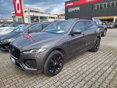 Jaguar F-Pace 2.0 D 204 CV AWD aut. R-Dynamic SE Grigio usata Scarperia e San Piero