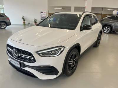 Mercedes-Benz GLA d Automatic Premium Bianco usata Santa Maria di Licodia