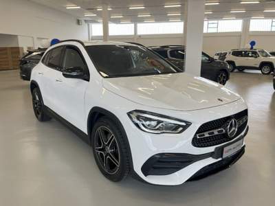 Mercedes-Benz GLA d Automatic Premium Bianco usata Santa Maria di Licodia
