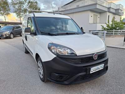 Fiat Doblò FIAT DOBLO LOUNGE 1.6 MJT 105cv 04/2022 Bianco usata MARIGLIANO