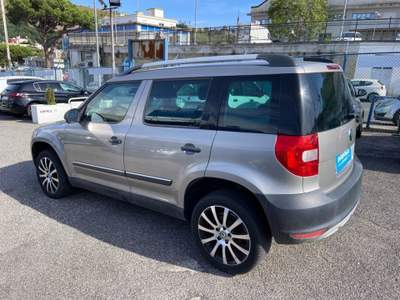 Skoda Yeti 1.2 TSI Active Grigio usata Pozzuoli