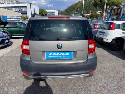 Skoda Yeti 1.2 TSI Active Grigio usata Pozzuoli