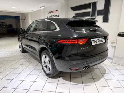 Jaguar F-Pace 2.0d i4 Prestige awd 180cv auto my20 Nero usata Viterbo
