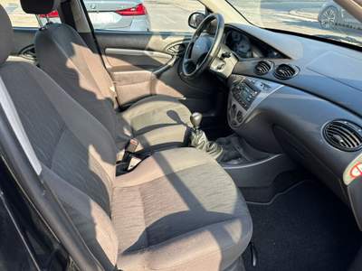 Ford Focus 1.8 TDCi (115CV) – Eleganza e Spazio a un Prezzo Accessibile! Nero usata Torino