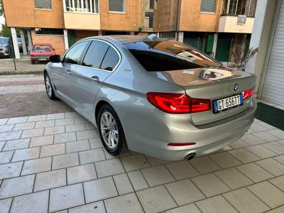 BMW Serie 5 530e BMW 530e IBRIDA PLUG-IN Argento usata LUGO