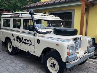 Land Rover Defender Land Rover 109 Station Wagon 2.3 Diesel Beige usata Viterbo