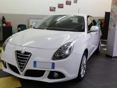 Alfa Romeo Giulietta 1.4 Turbo 120 CV GPL Distinctive Bianco usata Torino