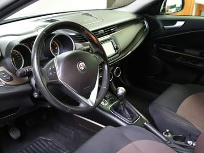 Alfa Romeo Giulietta 1.4 Turbo 120 CV GPL Distinctive Bianco usata Torino