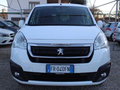 Peugeot Partner Tepee BlueHDi 100 4x4 Active Traction Control Bianco usata Moriago della Battaglia