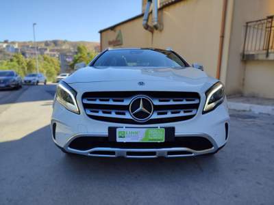 Mercedes-Benz GLA d Automatic 4Matic Sport Bianco usata Agrigento