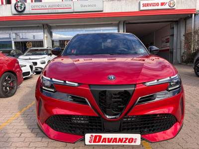 Alfa Romeo Junior 1.2 136 CV Hybrid eDCT6 Speciale Rosso usata Caorle