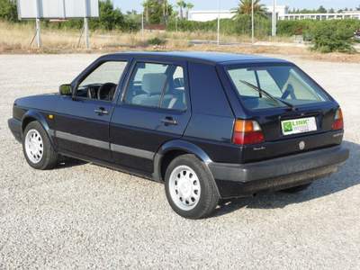 Volkswagen Golf 1600 5 porte GL CLIMA Blu/Azzurro usata Ragusa