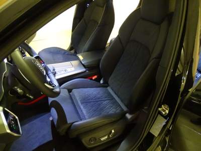 Audi RS 6 Performance 4.0 MHEV Avant quattro 630cv Nero usata Castel Maggiore