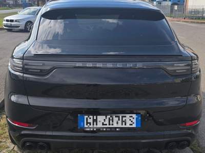 Porsche Cayenne Coupé 3.0 V6 Platinum Edition Nero usata Rovato