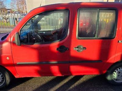 Fiat Doblò Doblò 1ª serie 1.6i 16V bipower cat SX Rosso usata Rovato