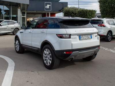 Land Rover Range Rover Evoque 2.0 TD4 150 CV 5p. SE Dynamic ( Autocarro) Bianco usata Fondi