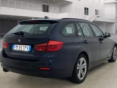 BMW Serie 3 320d d xDrive Touring Sport Aut. Blu/Azzurro usata Pescara