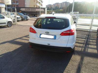 Ford Focus  Bianco usata Vasto