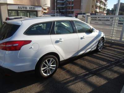 Ford Focus  Bianco usata Vasto