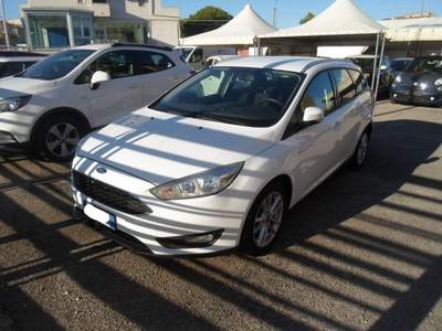 Ford Focus  Bianco usata Vasto
