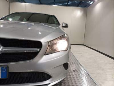 Mercedes-Benz CLA d S.W. Automatic Executive Argento usata Magenta