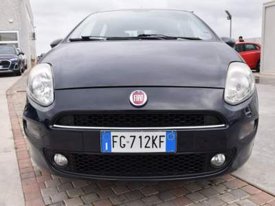 Fiat Punto 1.2 8V 5 porte Street Blu/Azzurro usata San Vito dei Normanni
