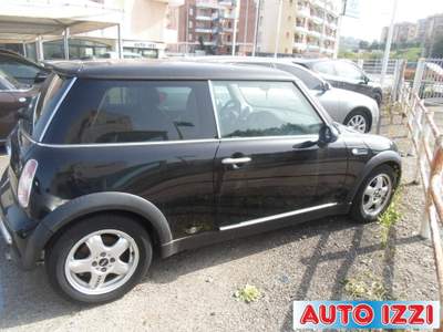 MINI Clubman  Nero usata Vasto