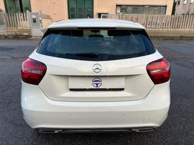 Mercedes-Benz Classe A d Automatic Sport Bianco usata Fonte Nuova