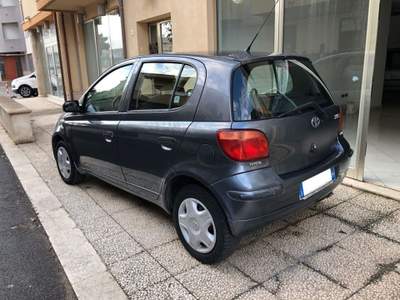 Toyota Yaris 1.0i 16V cat 5 porte Expo Clima Grigio usata Marsala