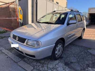 Volkswagen Polo 1.4 cat Variant Argento usata Milano