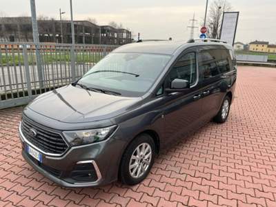 Ford Tourneo Connect Grand  Connect 2.0 EcoBlue 122 CV Powershift Titan Grigio usata Cassano d'Adda