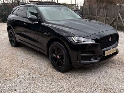 Jaguar F-Pace 2.0 D 180 CV AWD aut. R-Sport Nero usata Vico Equense