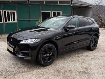 Jaguar F-Pace 2.0 D 180 CV AWD aut. R-Sport Nero usata Vico Equense