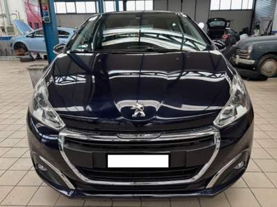 Peugeot 208 BlueHDi 75 5 porte Allure Blu/Azzurro usata Cassino