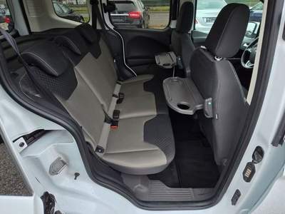 Ford Tourneo Courier 1.0 EcoBoost 100 CV Titanium Bianco usata Castelnuovo Rangone