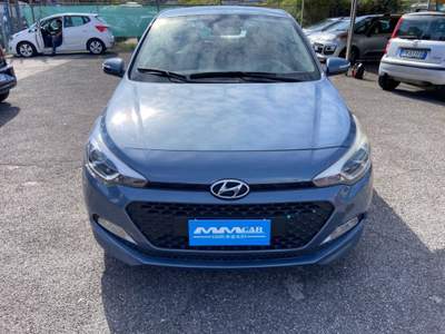 Hyundai i20 1.2 84 CV 5 porte Style Grigio usata Pozzuoli