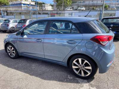 Hyundai i20 1.2 84 CV 5 porte Style Grigio usata Pozzuoli
