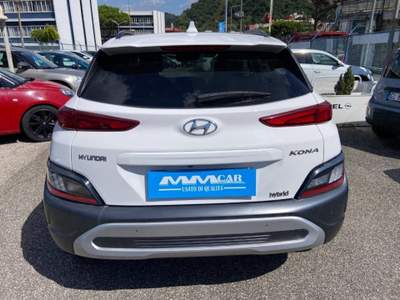 Hyundai Kona HEV 1.6 DCT XTech Bianco usata Pozzuoli