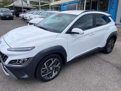 Hyundai Kona HEV 1.6 DCT XTech Bianco usata Pozzuoli