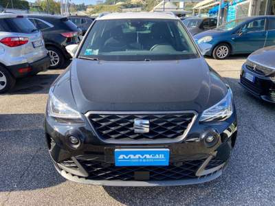 Seat Arona 1.0 TGI FR Grigio usata Pozzuoli
