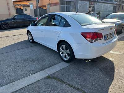Chevrolet Cruze 2.0 Diesel 163CV LT - Anno 2012 Bianco usata Torino