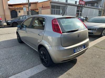 Fiat Grande Punto 1.4 5P Fun - 2008 - 176.774 km - €3.900 Grigio usata Torino