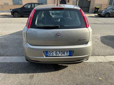 Fiat Grande Punto 1.4 5P Fun - 2008 - 176.774 km - €3.900 Grigio usata Torino