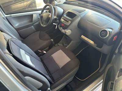 Toyota Aygo 12V VVT-i Sol - 5 Porte - 2007 Grigio usata Torino