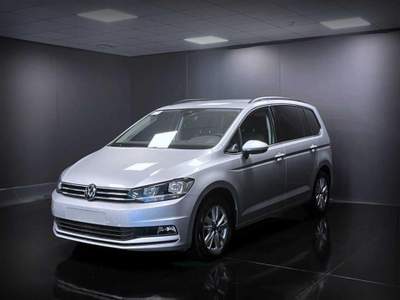 Volkswagen Touran 2.0 TDI 150 CV SCR DSG Business 7 PostiPREZZO REAL Argento usata Castelletto Sopra Ticino